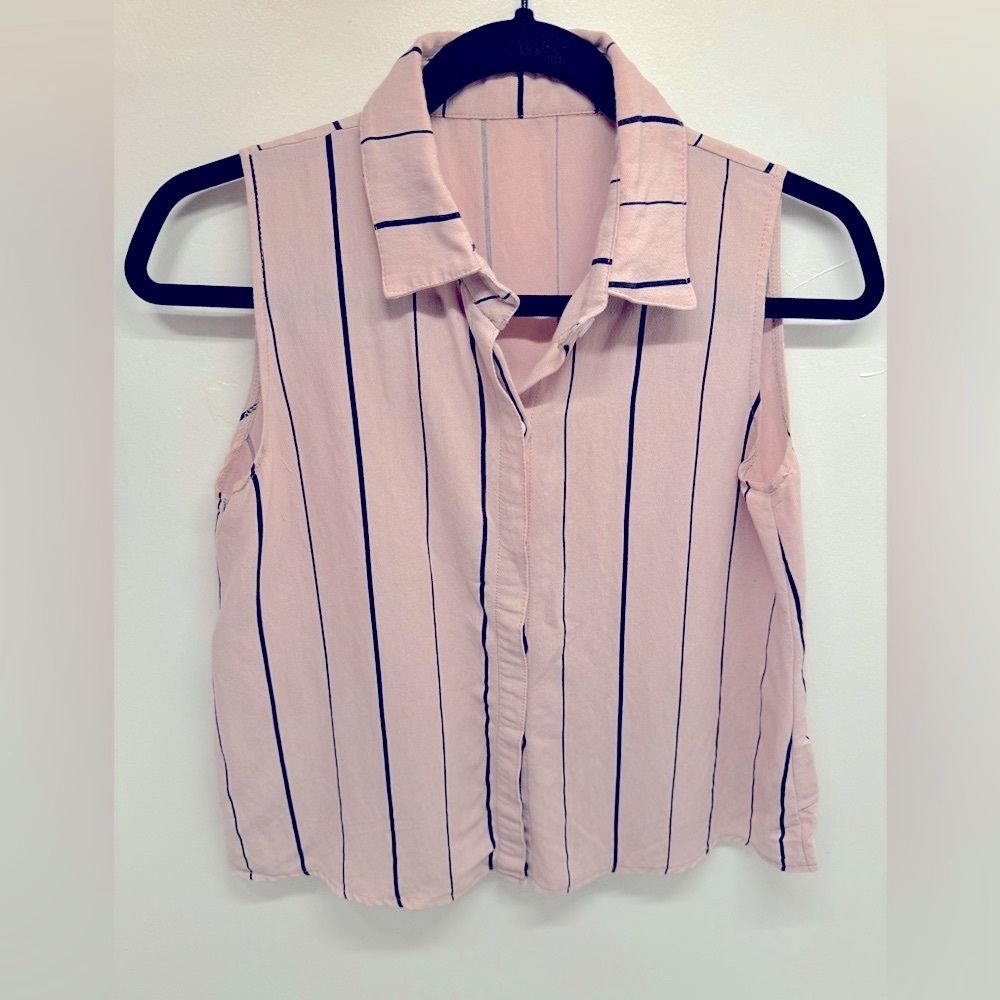 Striped linen cropped tank top fisherman core